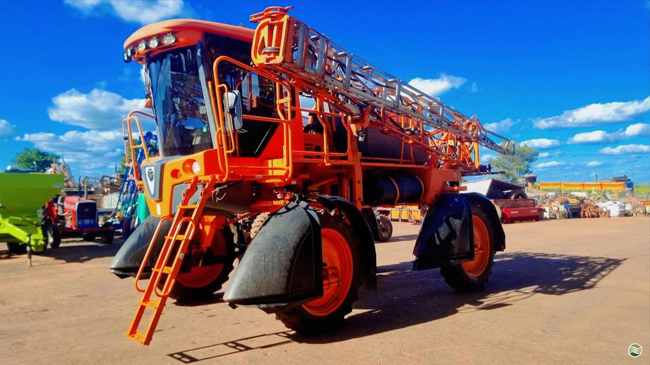 PULVERIZADOR JACTO UNIPORT 2000 Tração 4x2 Simapar Máquinas Agrícolas IJUI RIO GRANDE DO SUL RS